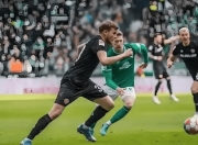 开云体育平台APP-关于不来梅球员面对强敌展现团队意志的信息