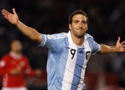 开云官网-跨界竞技场，从黄蜂淘汰76人到班凯罗西甲称王，唯一性如何定义伟大？