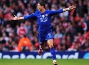 开云体育APP下载-奥运周期关键战焦点战，巴萨争冠战胜出阿森纳的战术启示