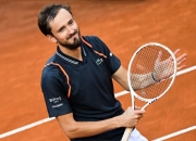 开云官网-关于世界网球队横扫欧洲网球队，梅德韦杰夫关键制胜的信息