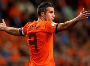 开云下载-威廉姆斯横扫红牛二队，周冠宇扛起全队的背后，是孤独的突围还是团队的觉醒？