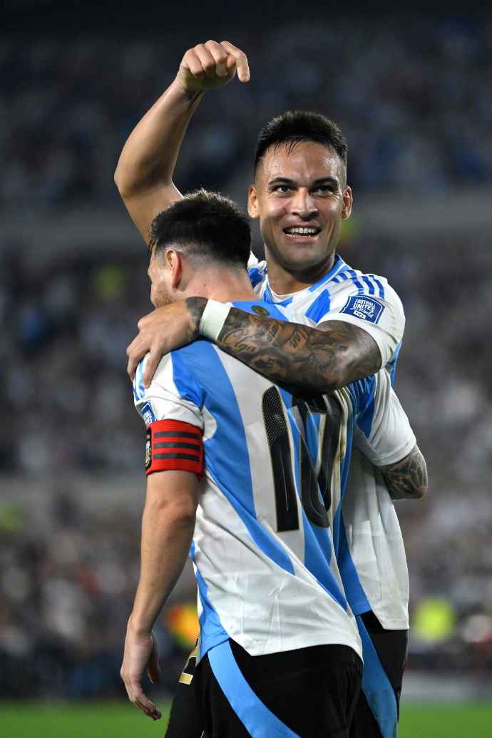 巴黎绝杀阿根廷,阿拉巴完成帽子戏法 巴黎绝杀阿根廷,阿拉巴完成帽子戏法