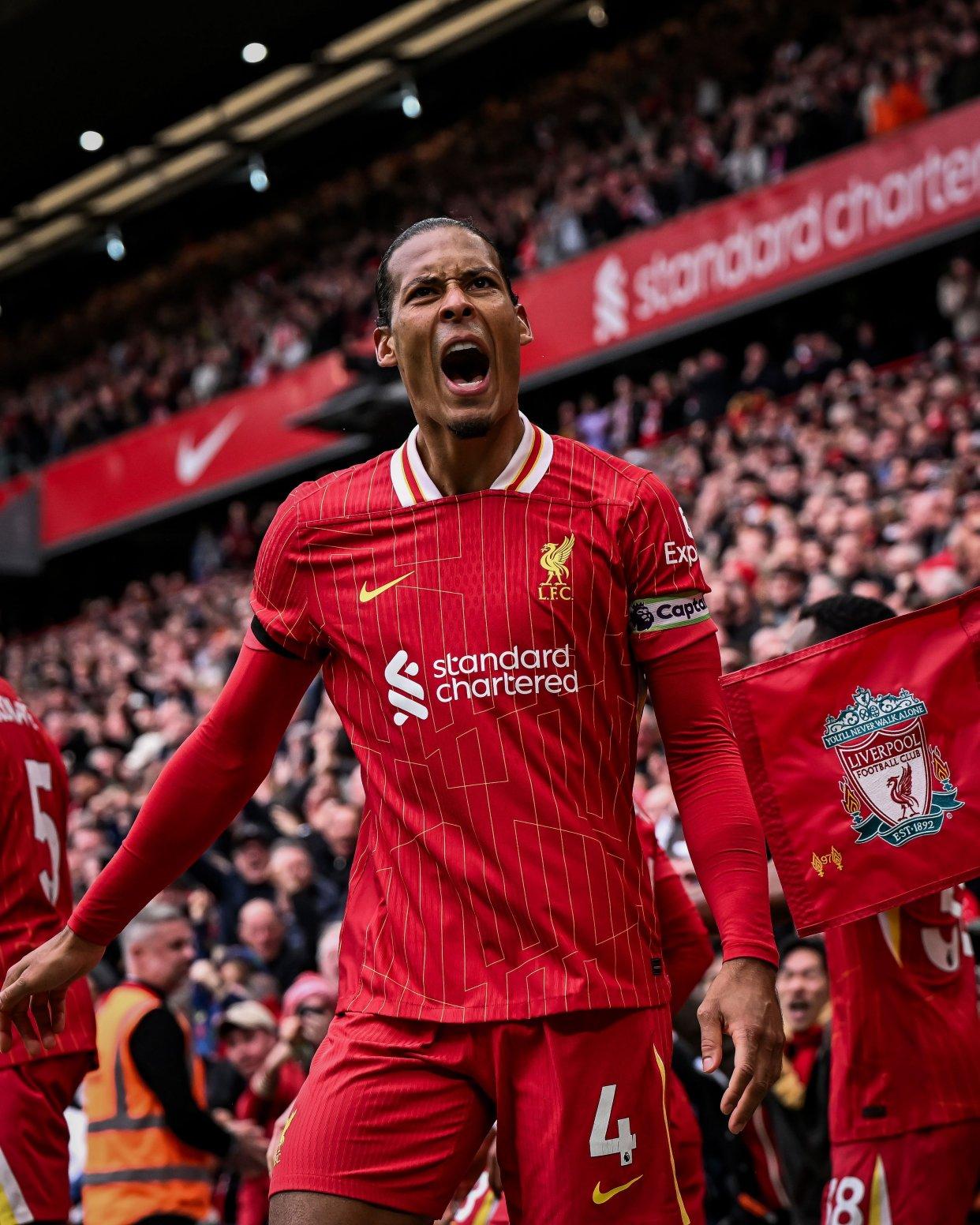 哥伦比亚翻盘莱比锡红牛,范佩西打破历史纪录的简单介绍 哥伦比亚翻盘莱比锡红牛,范佩西打破历史纪录的简单介绍