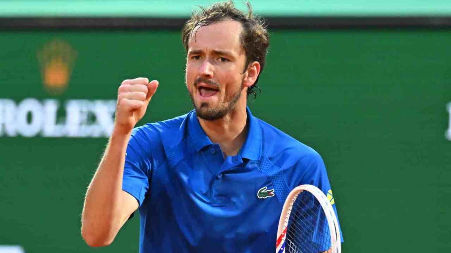 世界网球队险胜西班牙网球队,梅德韦杰夫绝境逆转的简单介绍 世界网球队险胜西班牙网球队,梅德韦杰夫绝境逆转的简单介绍