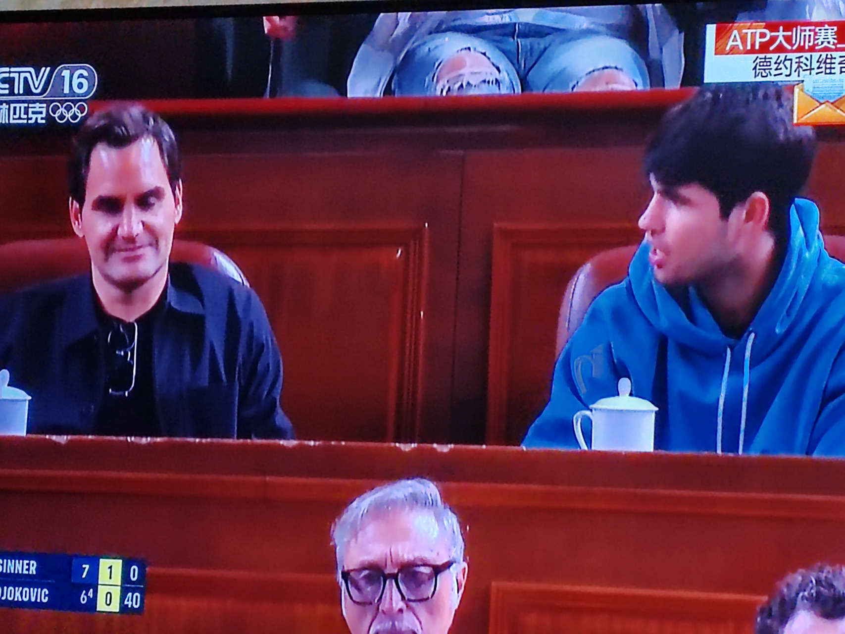 意大利网球队完胜日本网球队,费德勒绝境逆转的简单介绍 意大利网球队完胜日本网球队,费德勒绝境逆转的简单介绍