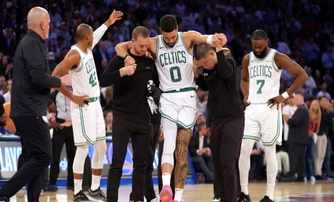 凯尔特人强势步行者,麦科勒姆统治全场的简单介绍 凯尔特人强势步行者,麦科勒姆统治全场的简单介绍