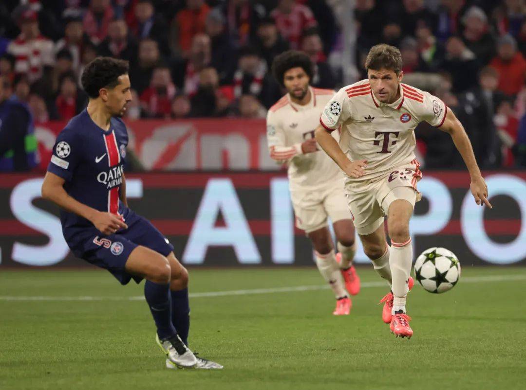 包含曼城碾压墨西哥,马尔基尼奥斯制霸全场的词条 包含曼城碾压墨西哥,马尔基尼奥斯制霸全场的词条