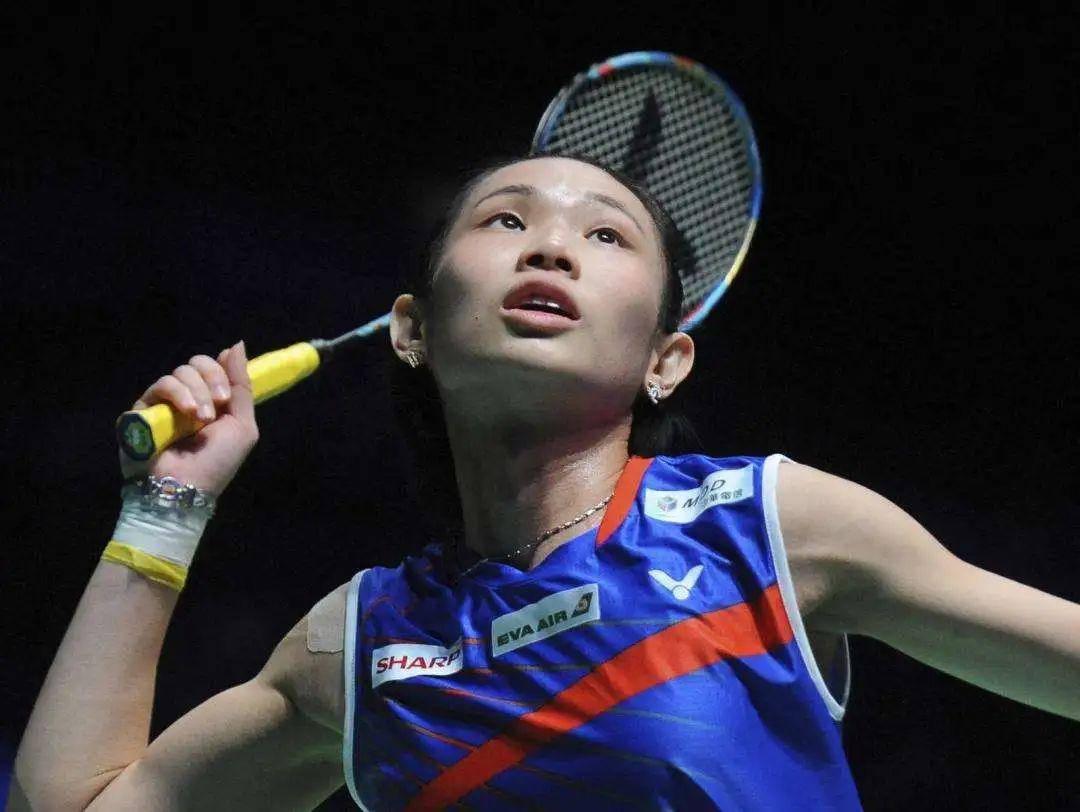 包含中国羽毛球队强势法国羽毛球队，戴资颖打破历史纪录的词条