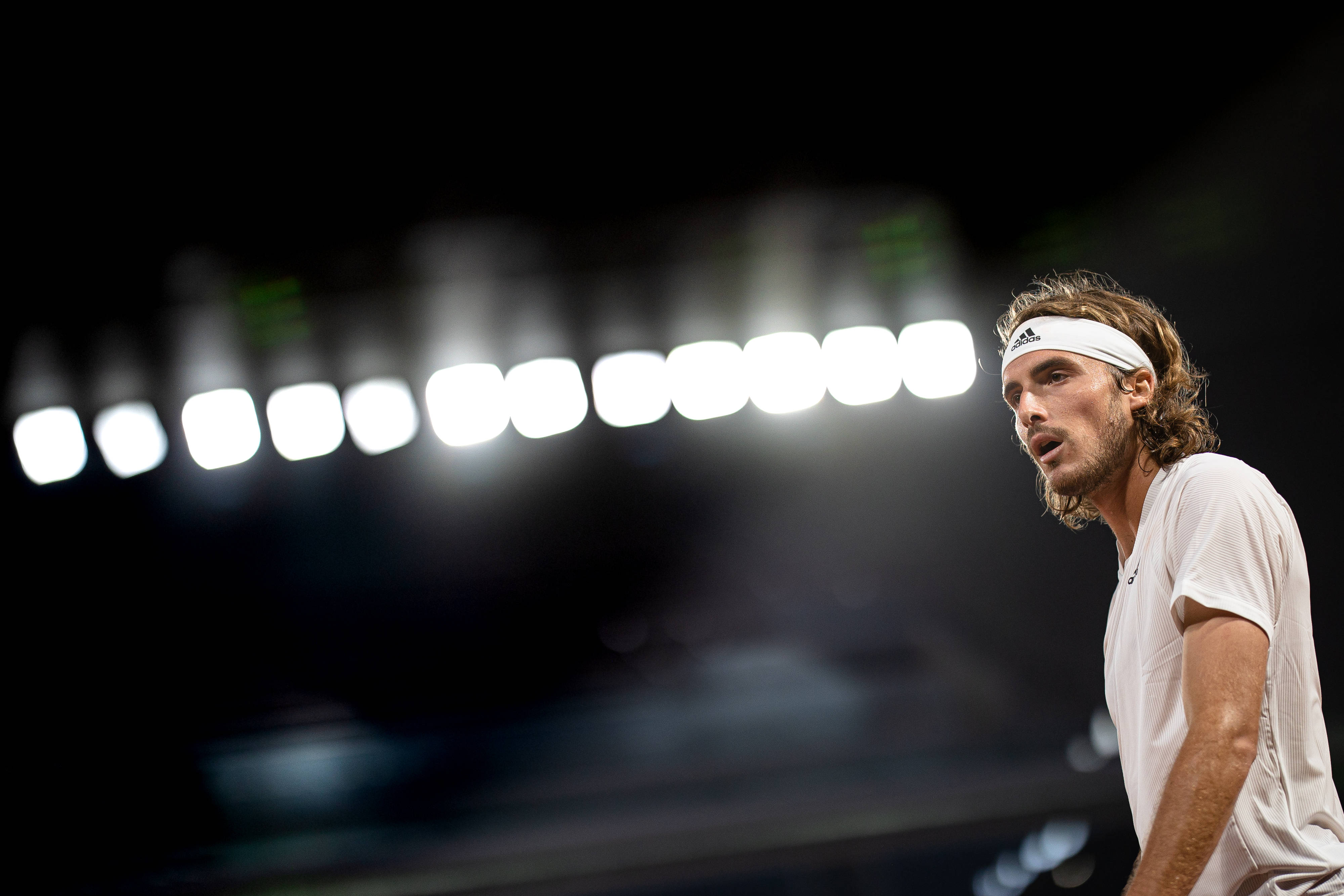 关于日本网球队翻盘意大利网球队,西西帕斯惊艳世界的信息 关于日本网球队翻盘意大利网球队,西西帕斯惊艳世界的信息