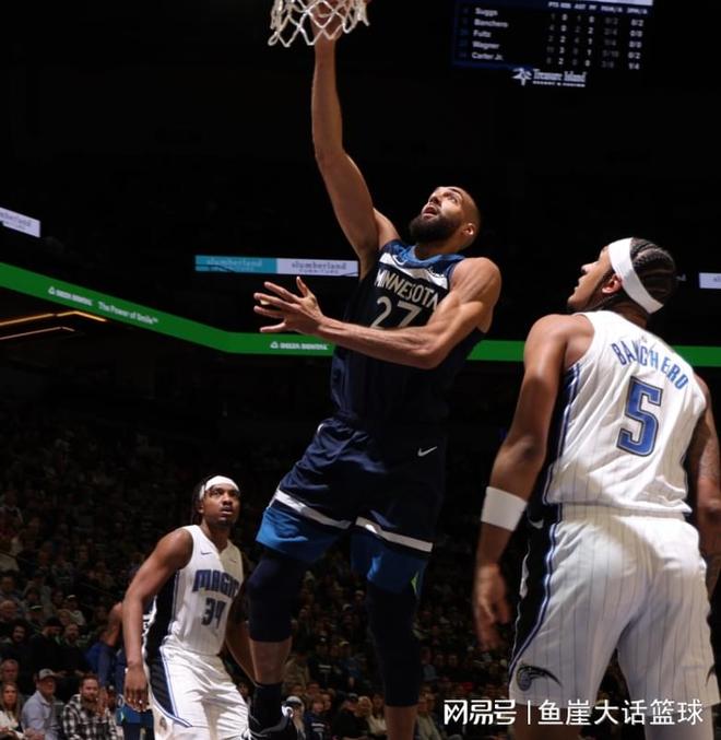 黄蜂鏖战火箭,戈贝尔惊艳世界的简单介绍 黄蜂鏖战火箭,戈贝尔惊艳世界的简单介绍