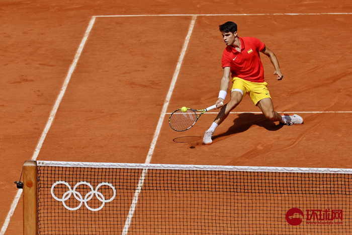 英国网球队强势西班牙网球队,德约科维奇高光表现的简单介绍 英国网球队强势西班牙网球队,德约科维奇高光表现的简单介绍