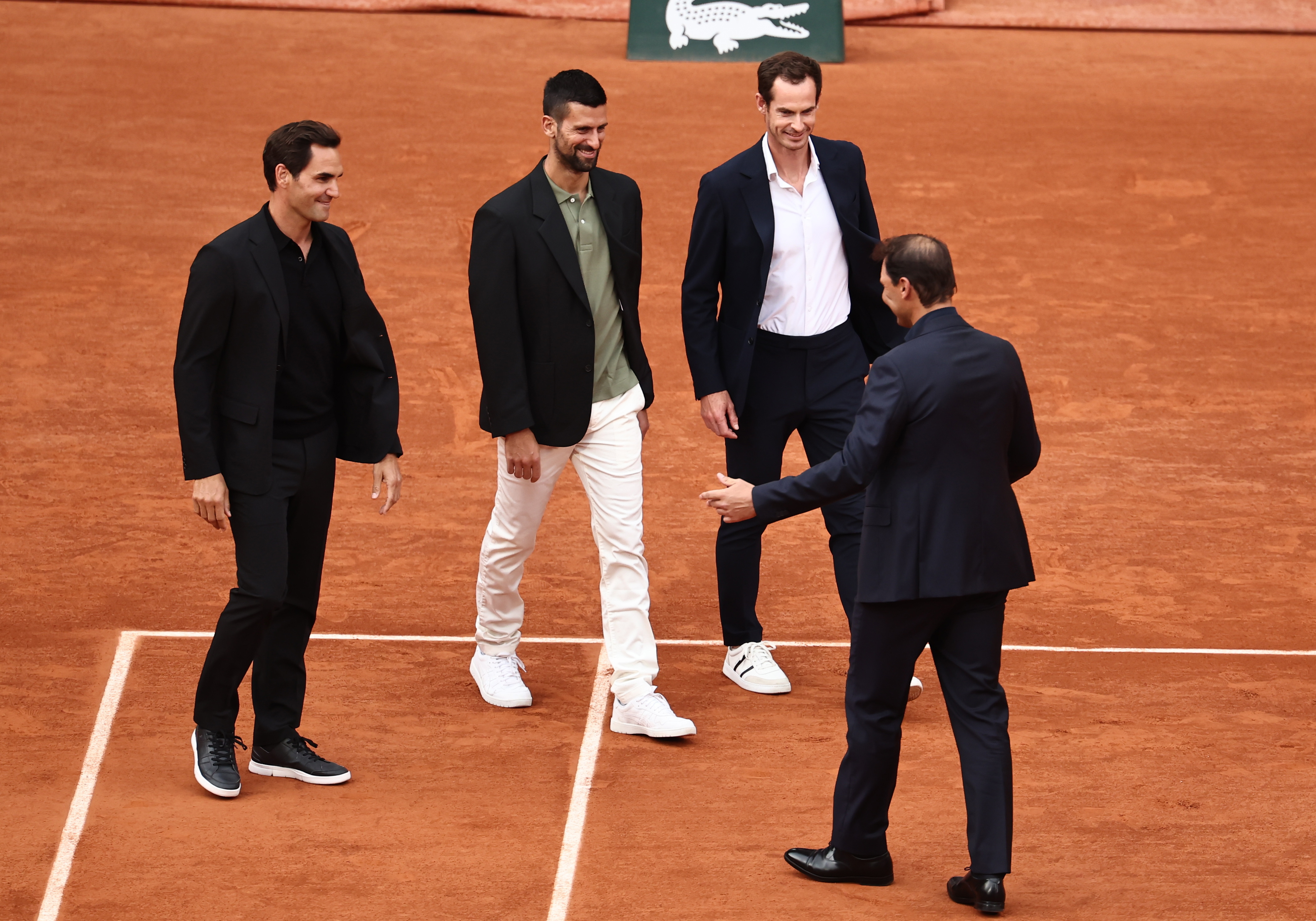 包含法国网球队轻取澳大利亚网球队，纳达尔关键制胜的词条