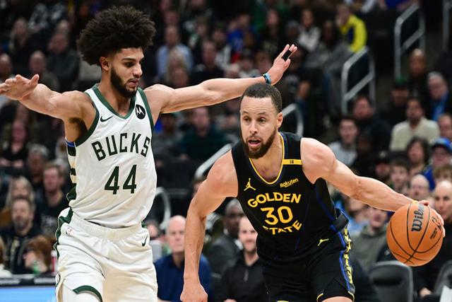 包含雄鹿完胜新疆队，库里扛起全队的词条