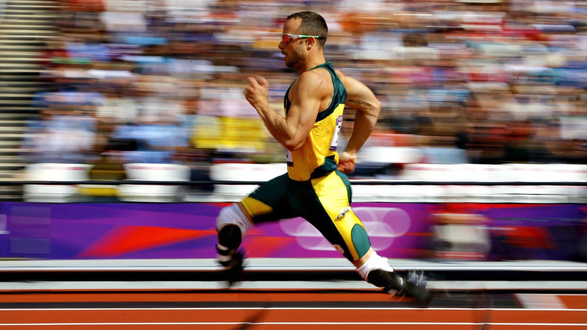 塞恩斯状态火热，雷诺车队上演惊天翻盘超越索伯